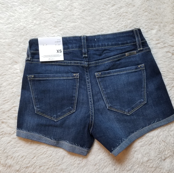 Kancan Mid Rise Shorts - Picture 2 of 4